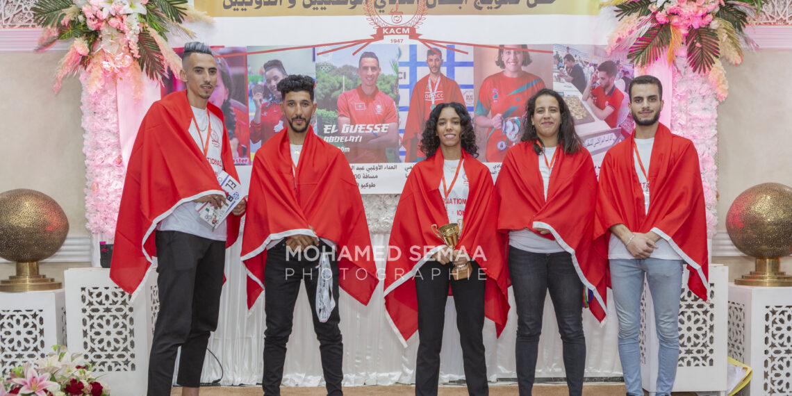 نادي الكوكب المراكشي يغني خزينته بما حصده أبطاله من نفائس الذهب و الفضة لموسم 2021\22