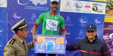 أشرف الدغمي ينتزع القميص الأخضر بطواف الشمال و يؤكد تفوق دراجة الكوكب المراكشي