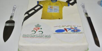 متسابقو الكوكب المراكشي للدراجات يحتفون بأشرف الدغمي
