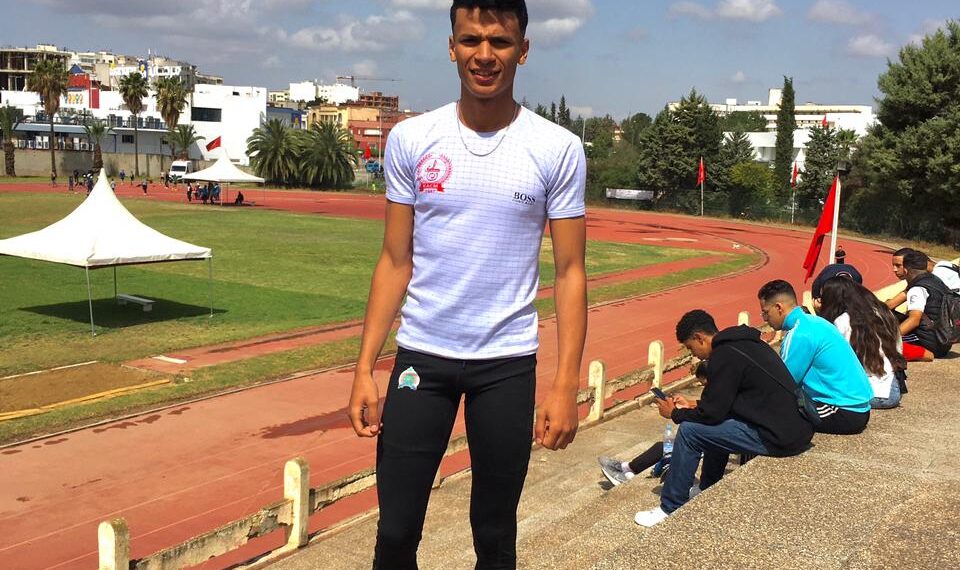 عداء الكوكب المراكشي سعد الطودي يوشح ذهبا بالرياضة الجامعية