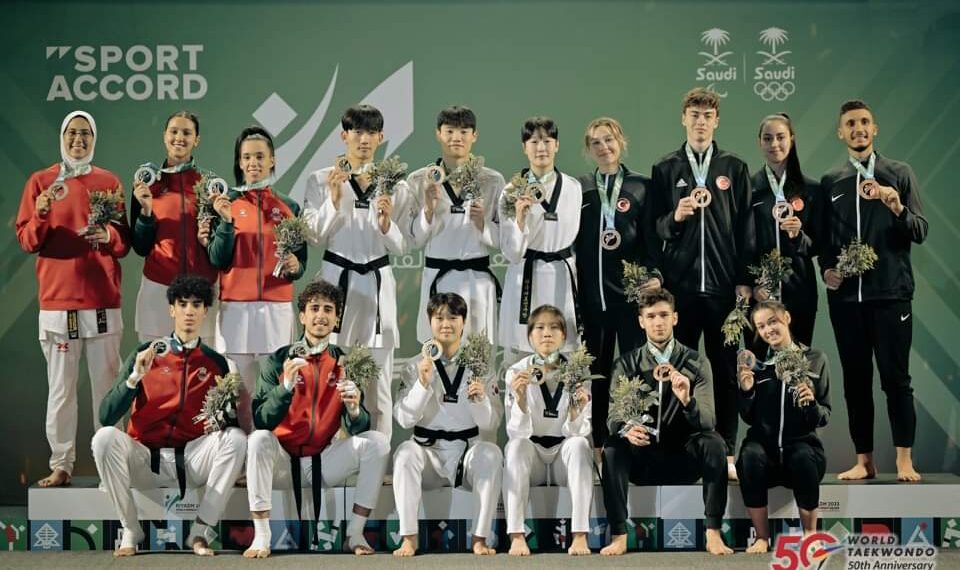 ميدالية فضية لنجمة الكوكب المراكشي مريم خولال بالعربية السعودية