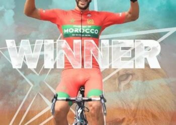 دراج الكوكب المراكشي أشرف يقود المنتخب الوطني المغربي للدراجات للتتويج لطواف البينين و حصد ألقابه ” فيديو”
