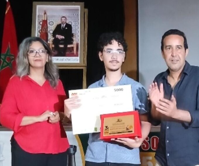 أنس معيد يهدي الكوكب المراكشي لقب دوري مغاربة العالم
